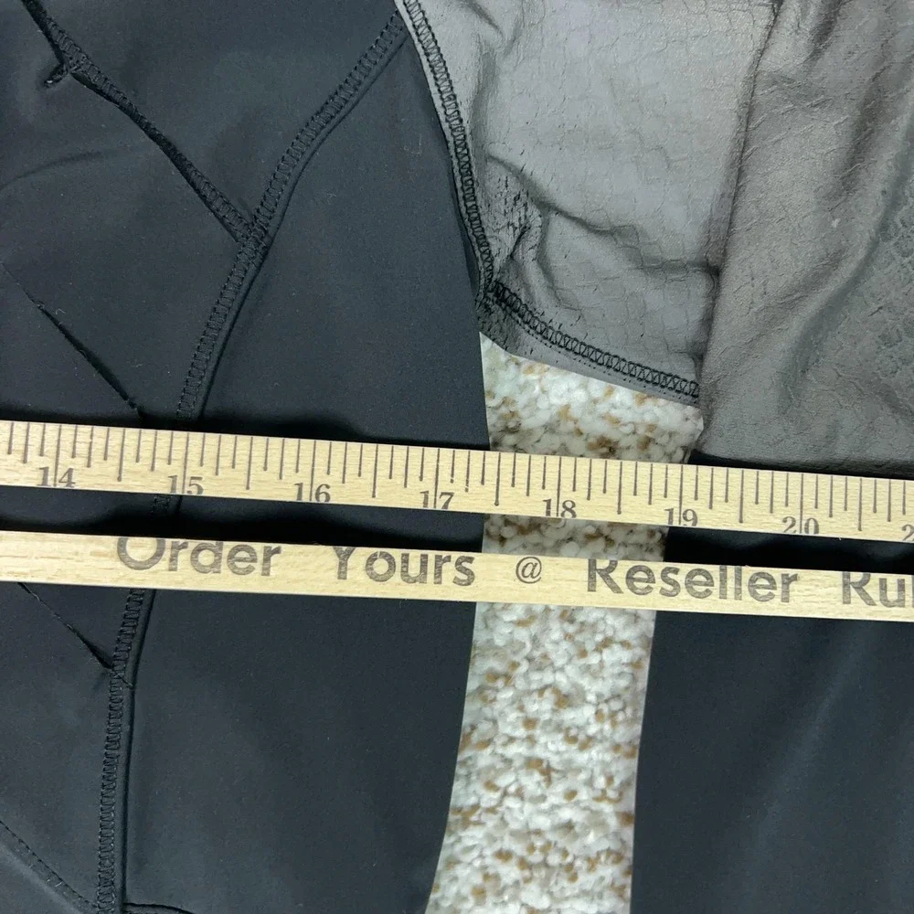 Lululemon Jacket Women 8 Black Gray Hooded Softshell Full Zip Running Reflective